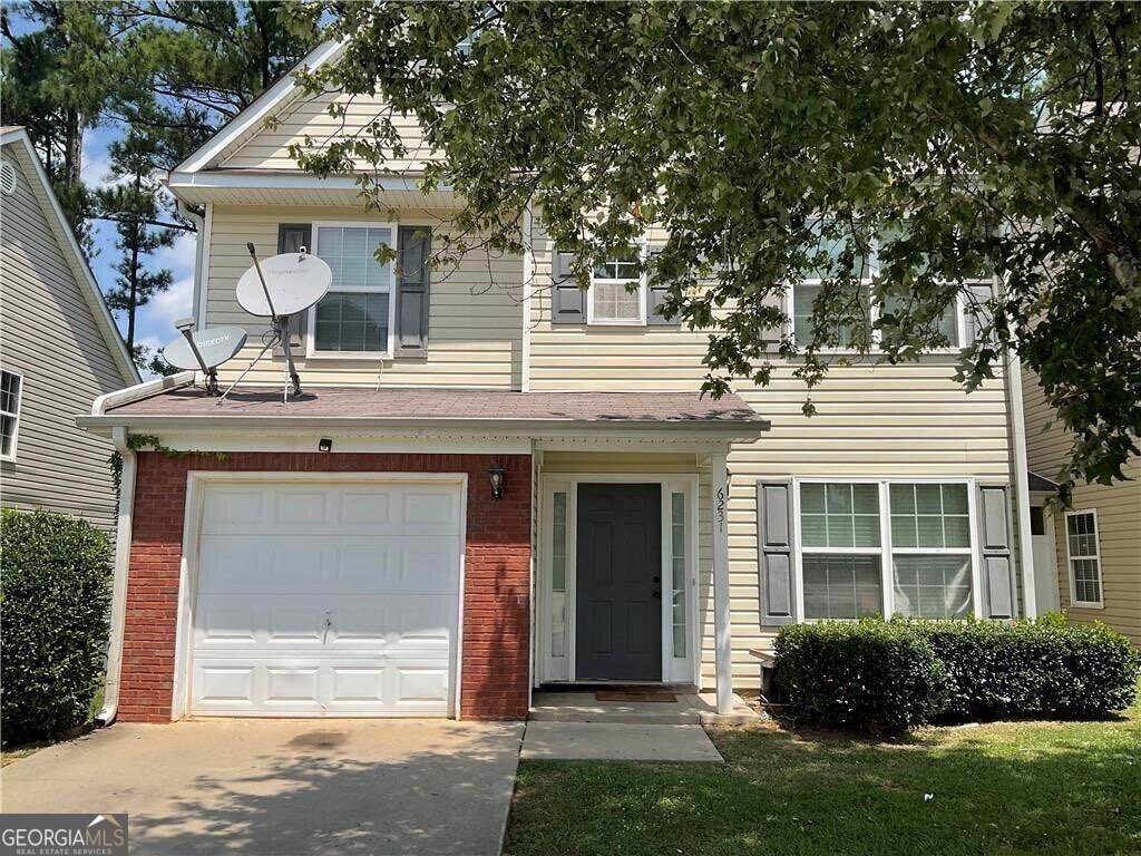 6231 Hickory Lane Circle - Photo 1