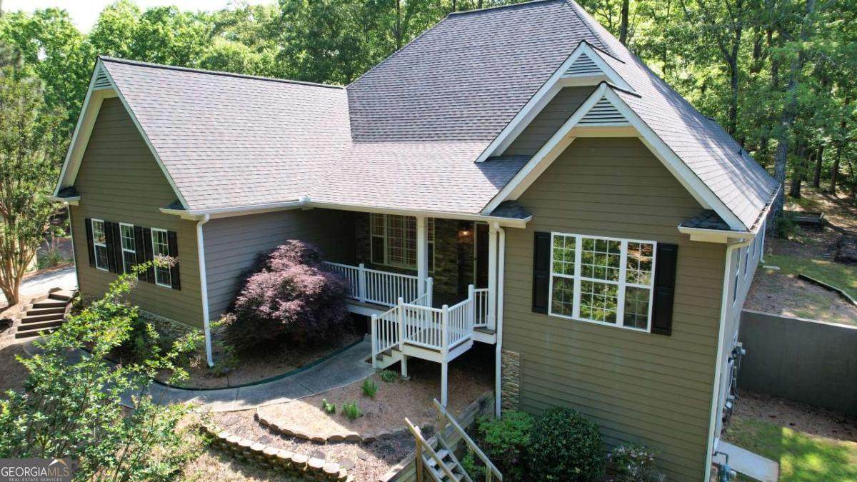 305 Blake Drive - Photo 1