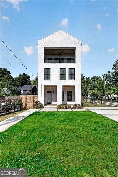 985 Mcdaniel Street - Photo 1
