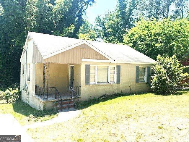 2063 Bayswater Road - Photo 1