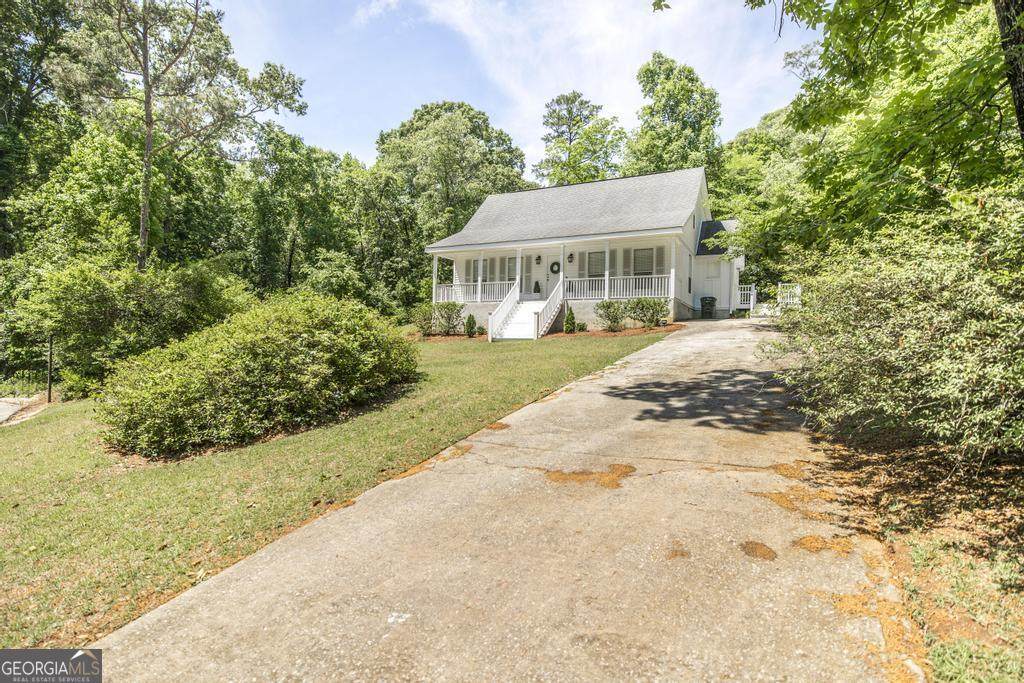 103 Greenleaf Court - Photo 1