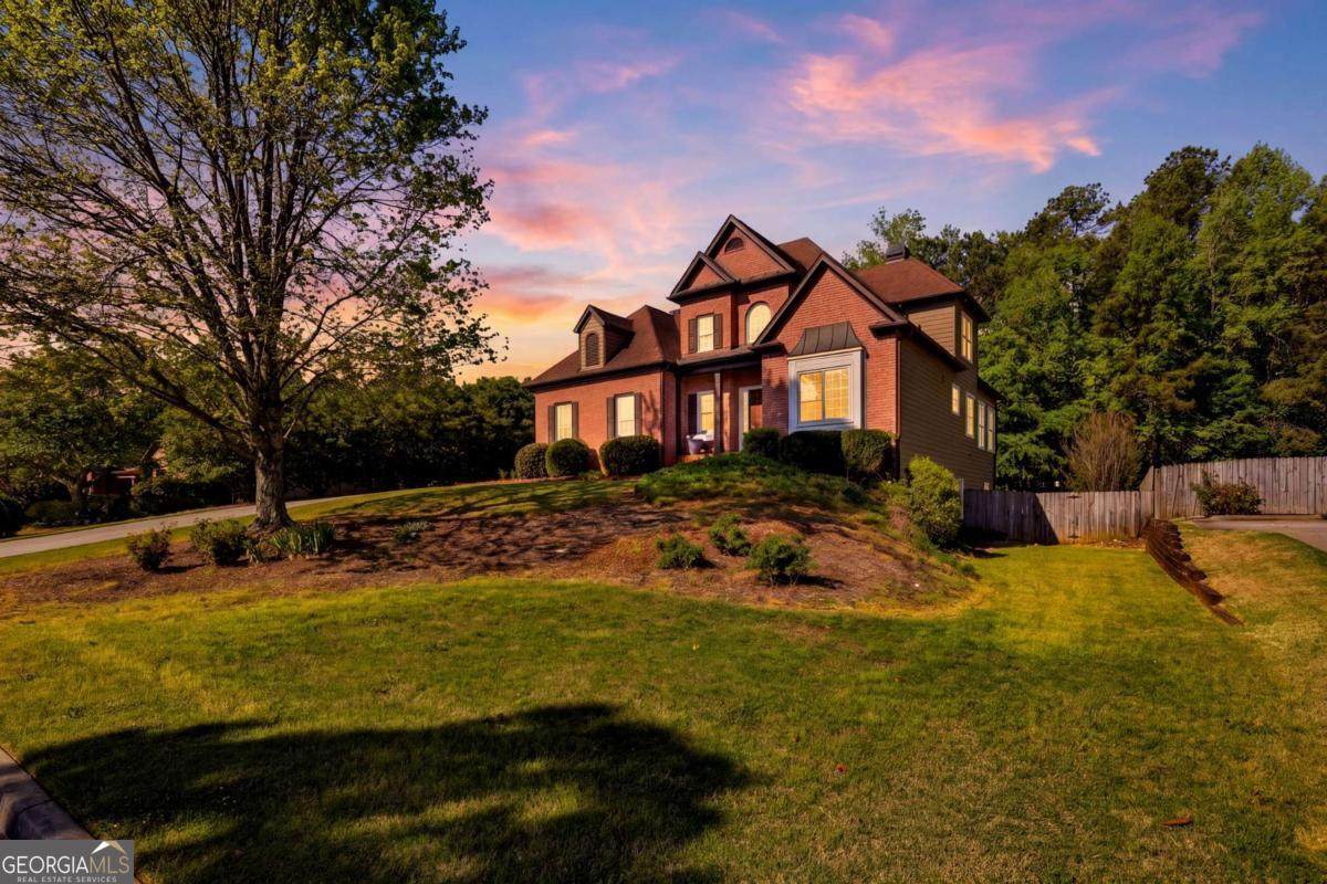 1015 Windhaven Drive - Photo 1