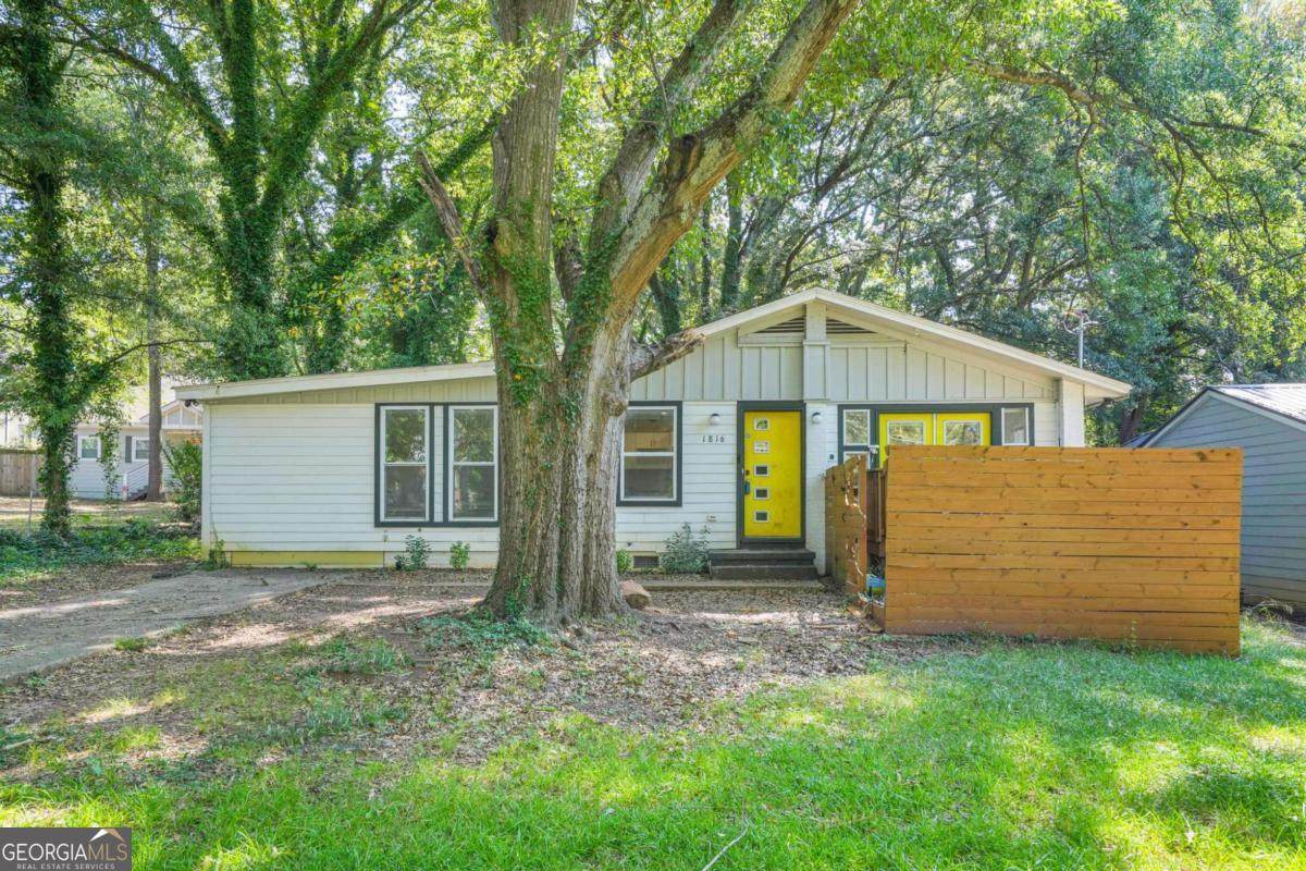 1816 Evans Drive - Photo 1