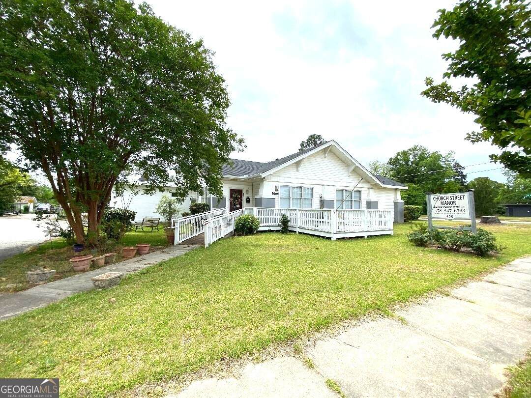 425 W Church Street - Photo 1