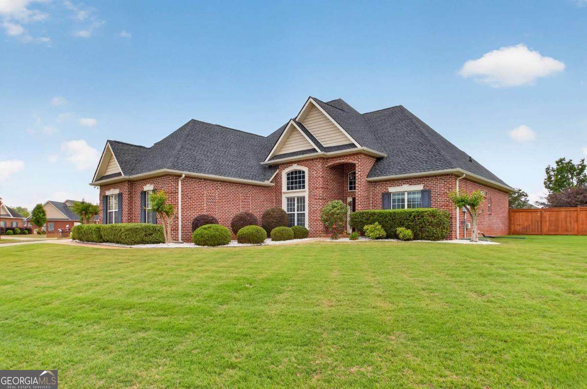 124 Flora Circle - Photo 1