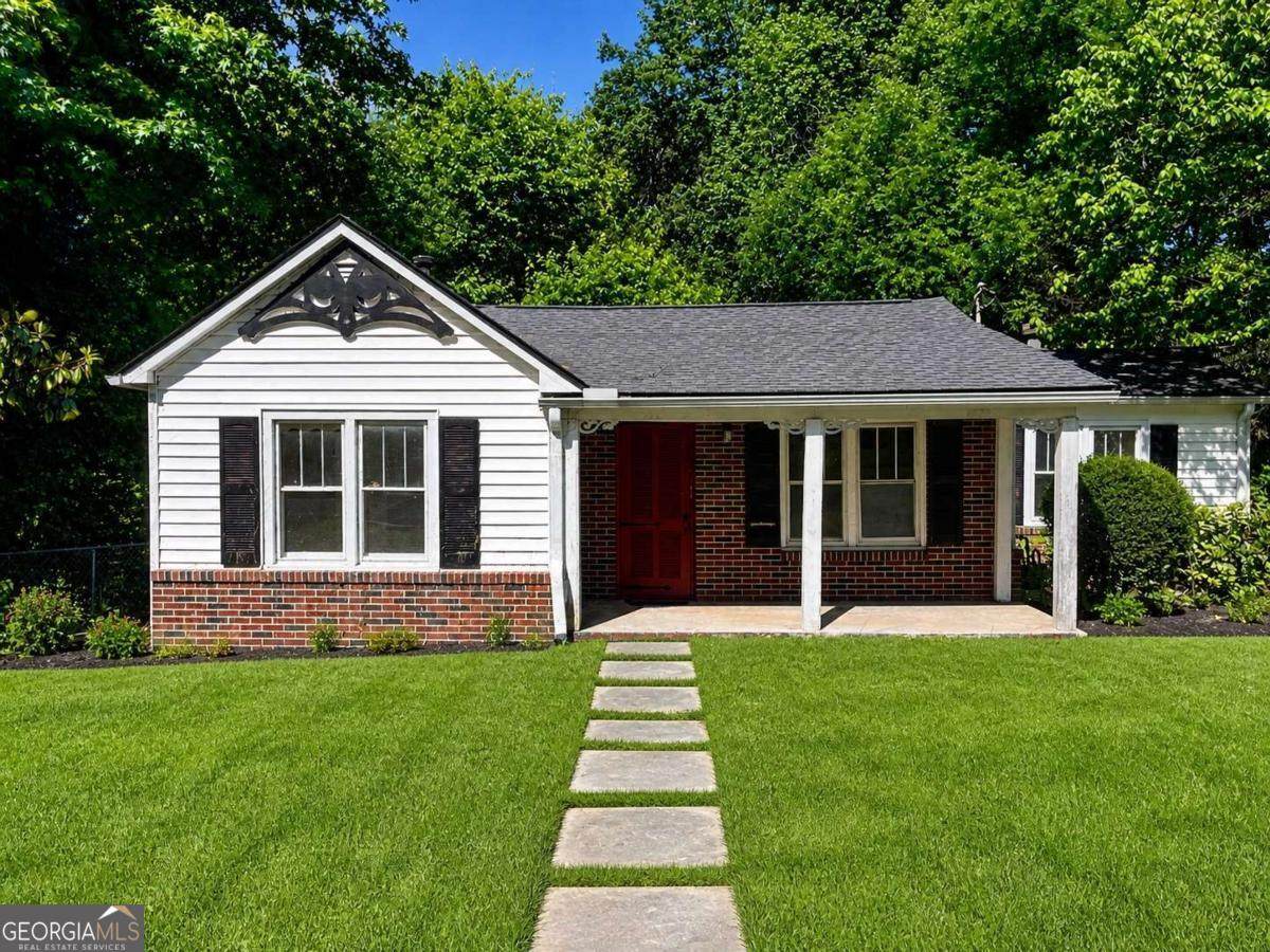618 Palm Street - Photo 1