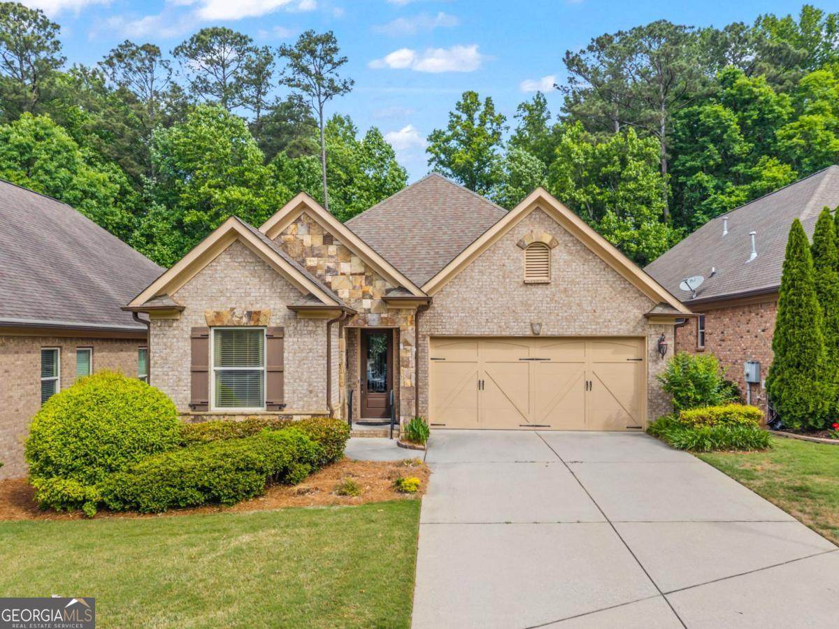 4446 Magnolia Club Circle - Photo 1