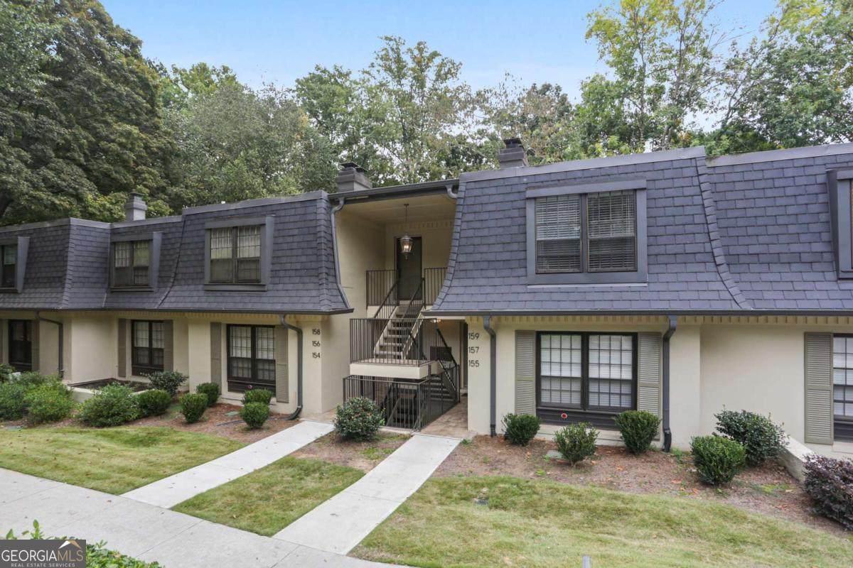 158 Maribeau Square - Photo 1