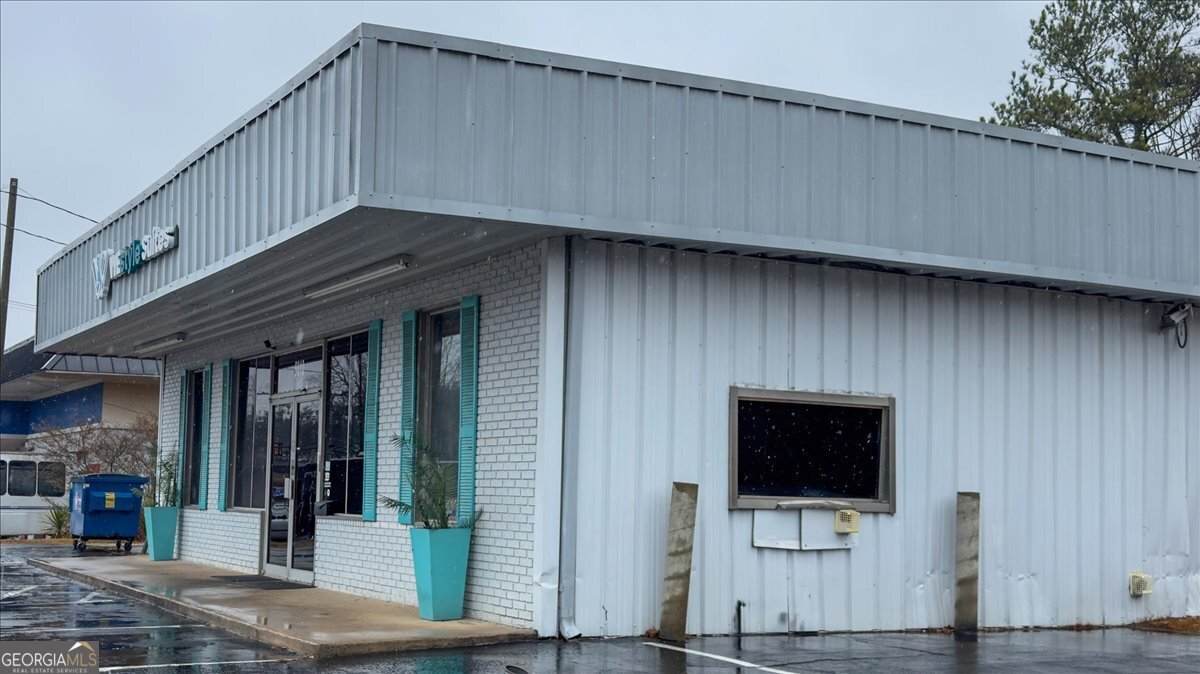 5610 Old National Highway - Photo 1