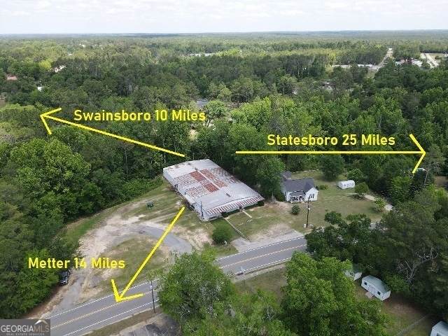 418 Railroad Avenue - Photo 1
