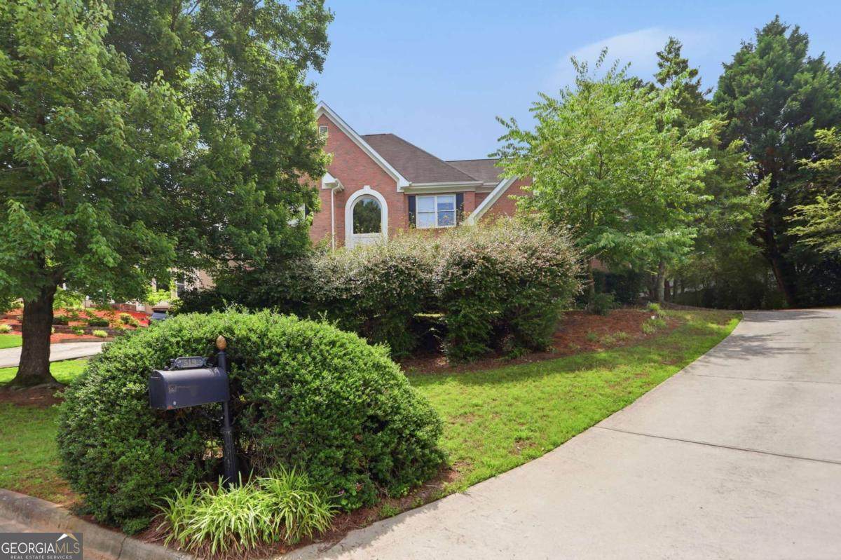519 Emerald Lake Lane - Photo 1
