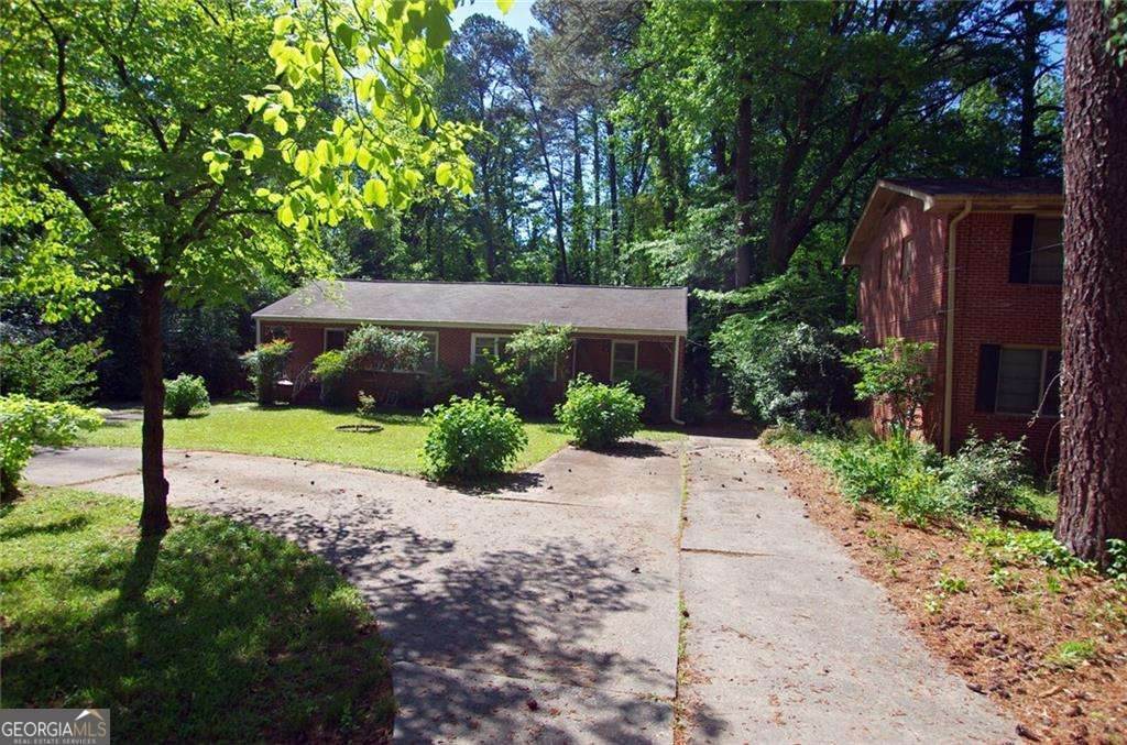 140 Scott Boulevard - Photo 1