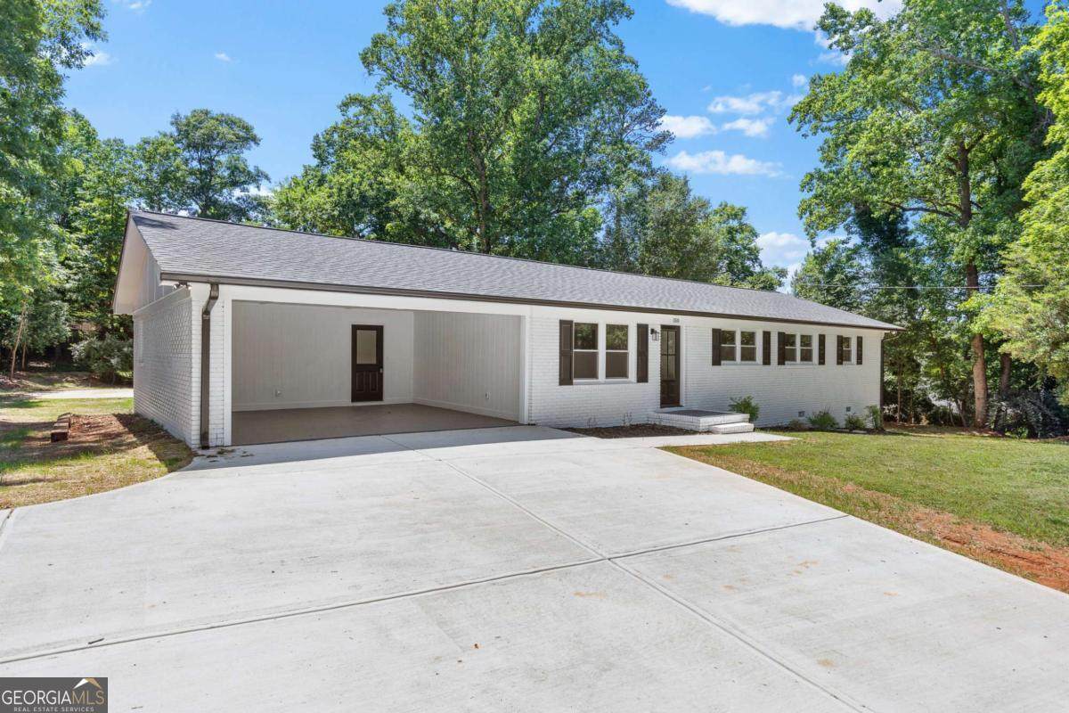 150 Cherokee Court - Photo 1