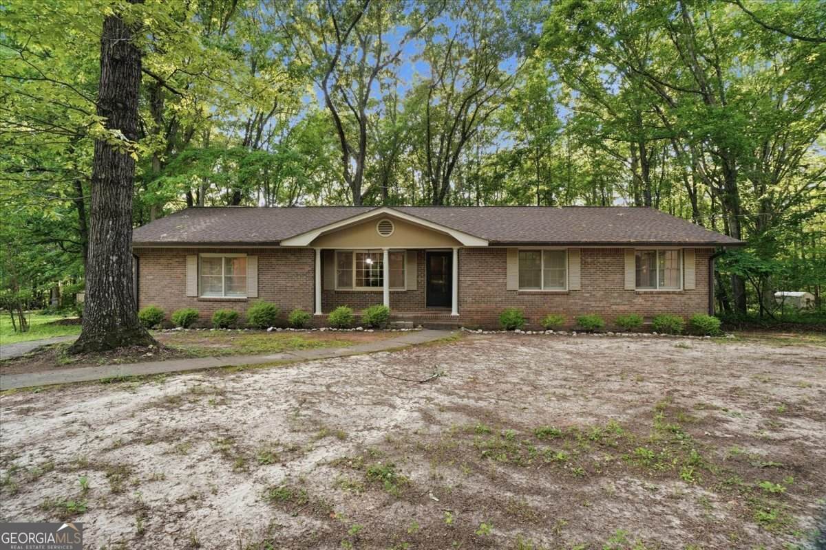 129 Diane Drive - Photo 1