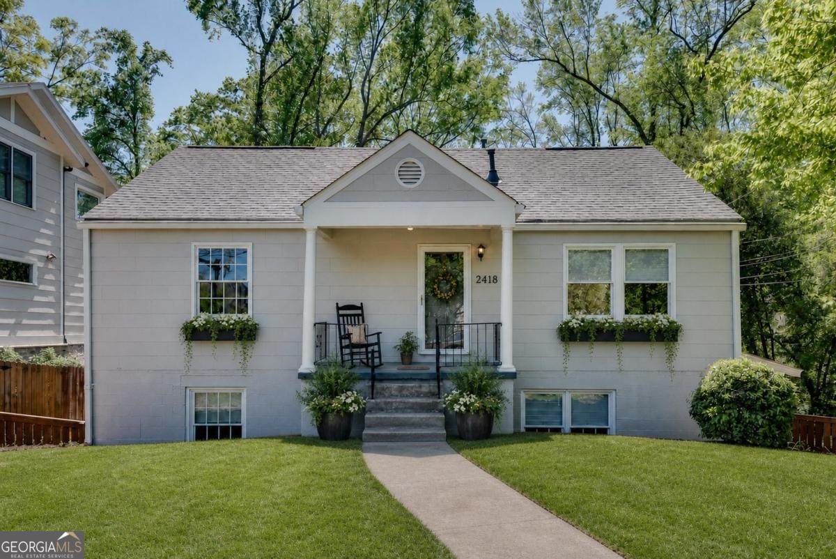 255 Columbia Drive - Photo 1