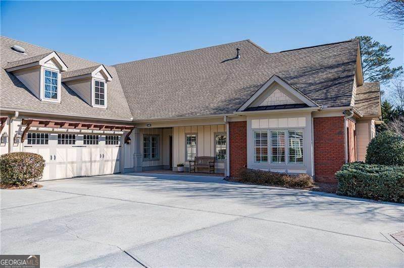 2462 Ballantrae Circle - Photo 1