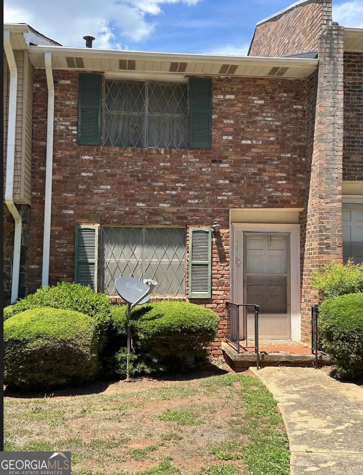501 Carlton Road - Photo 1