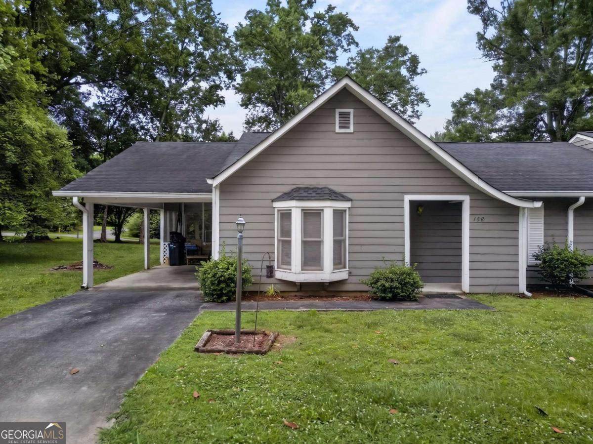 108 Villas Lane - Photo 1