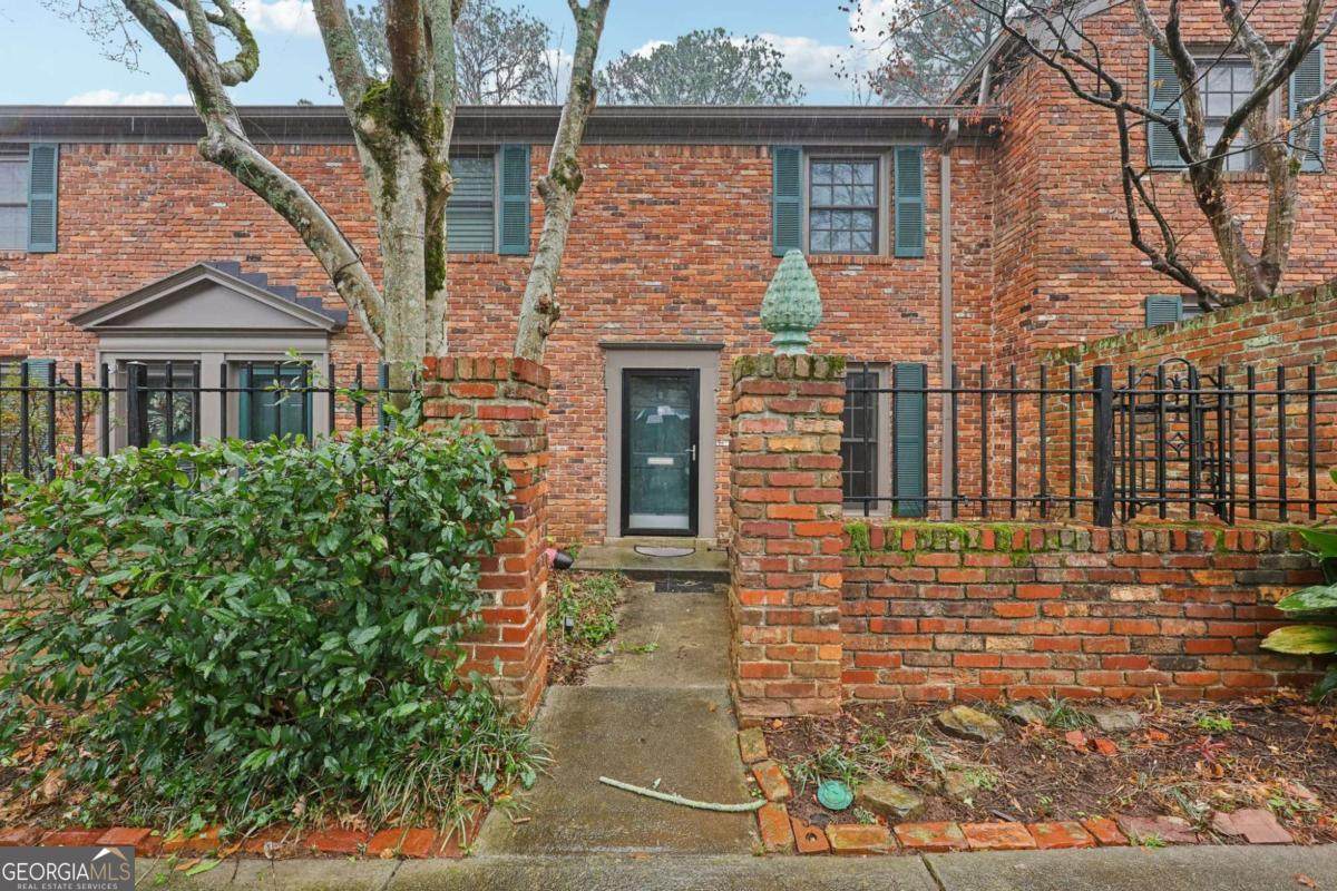 3085 Colonial Way - Photo 1