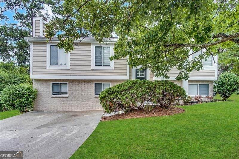 2039 Raintree Place - Photo 1