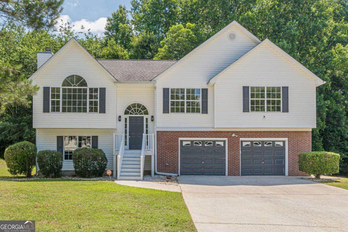 133 Four Oaks Drive - Photo 1
