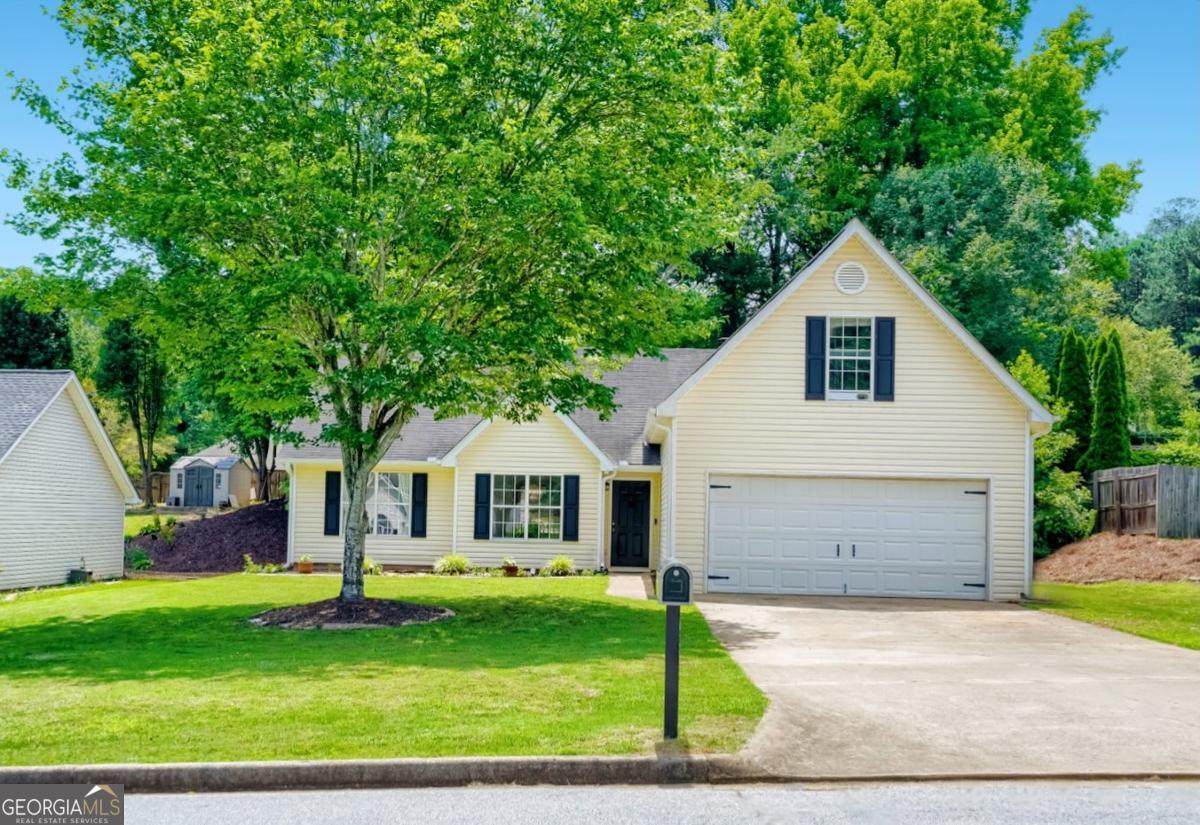 633 Effie Drive - Photo 1