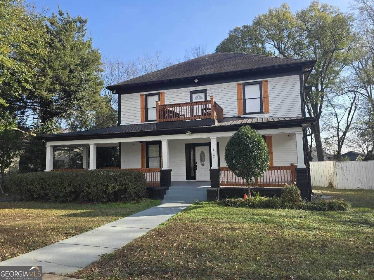 402 Meriwether Street - Photo 1