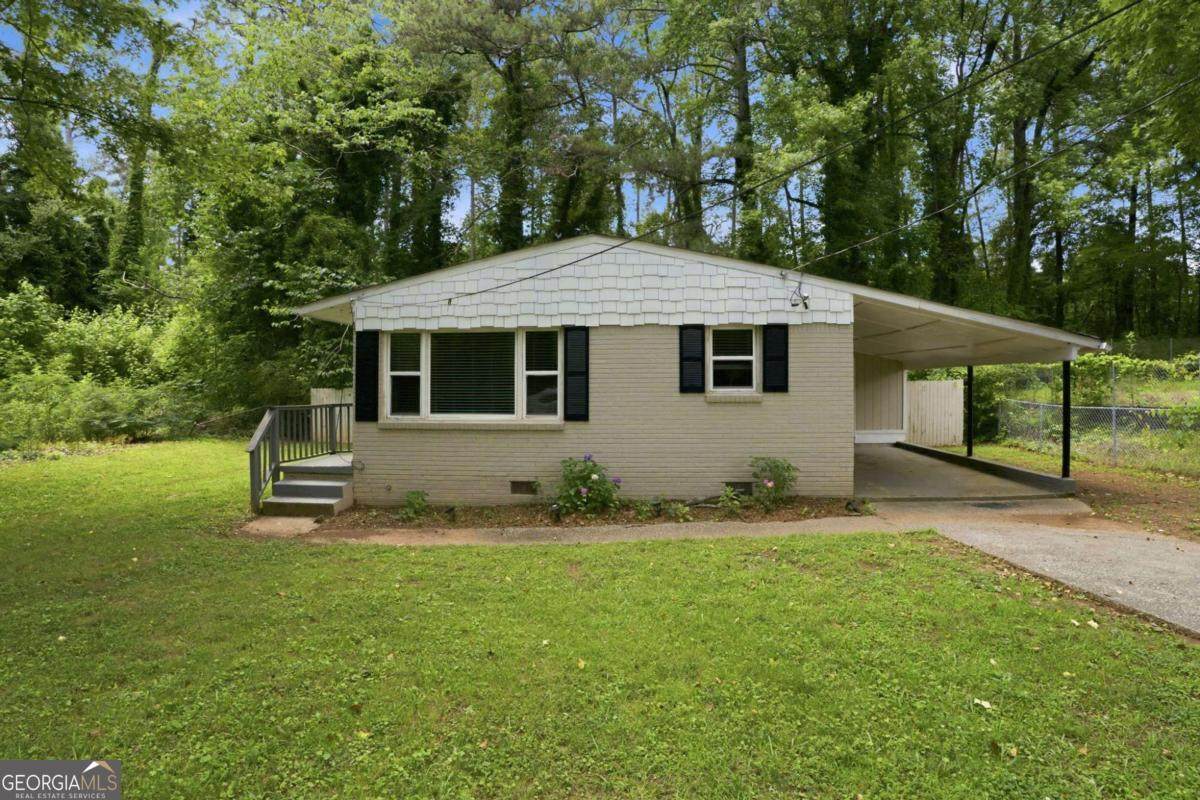 748 Amber Place - Photo 1