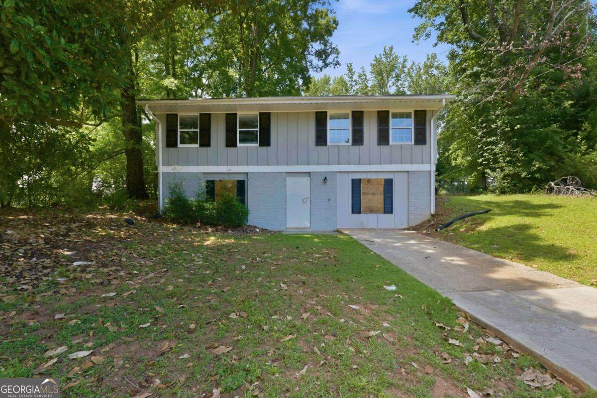 2852 Port Royal Lane - Photo 1