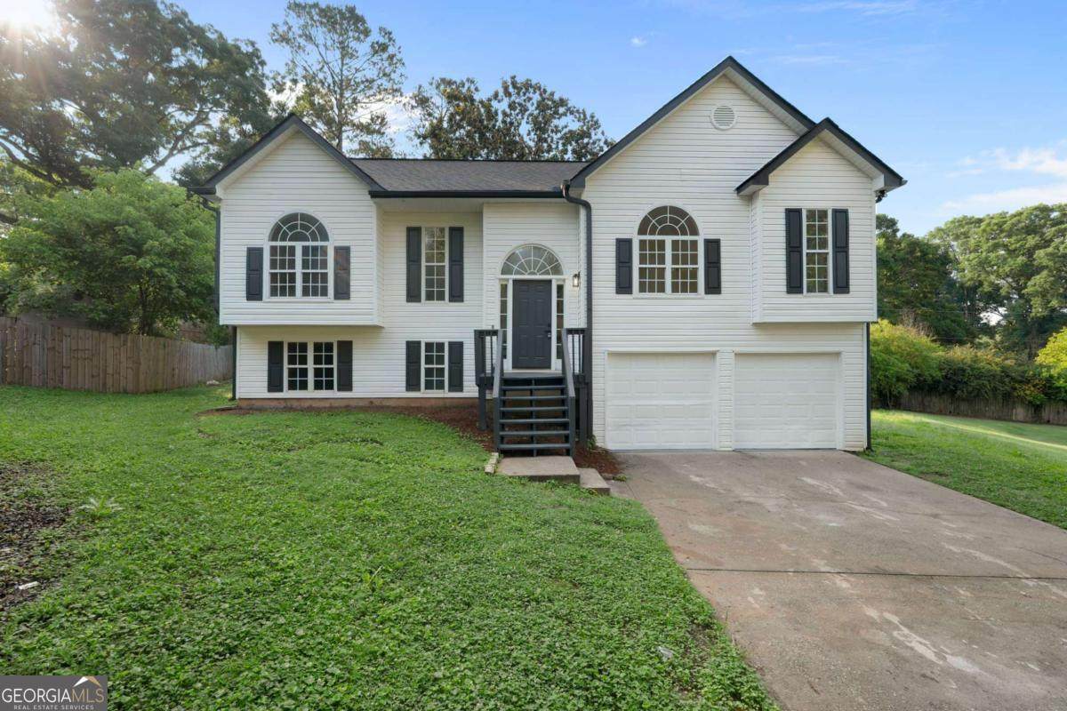 304 Windy Trace - Photo 1