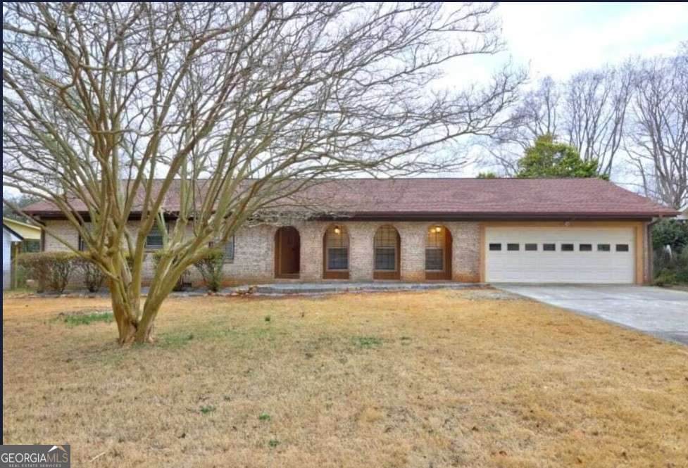 457 Castleaire Drive - Photo 1
