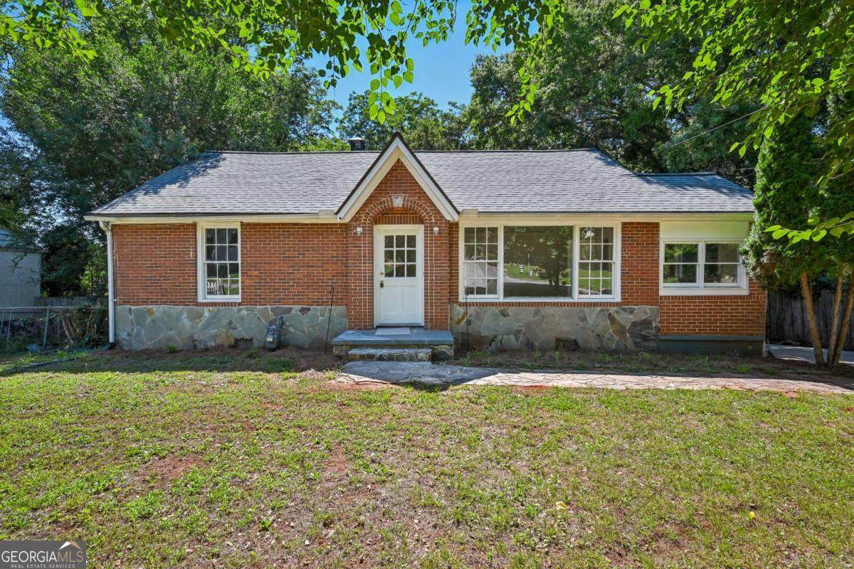 523 Ashburton Avenue - Photo 1
