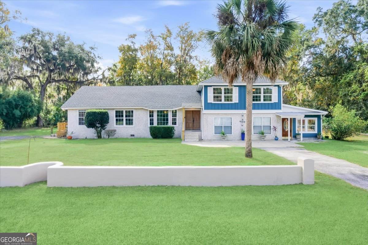 230 Yacht Road - Photo 1