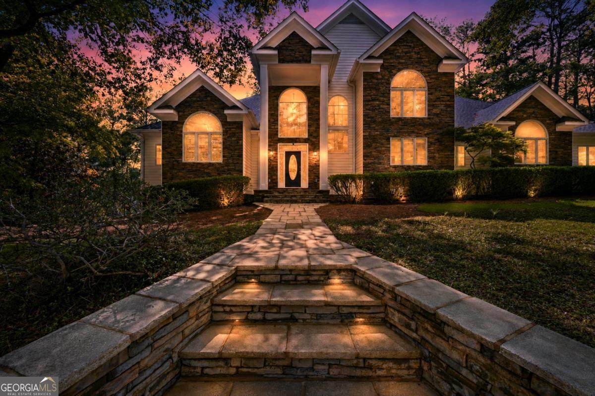 1001 Shoal Creek Court - Photo 1