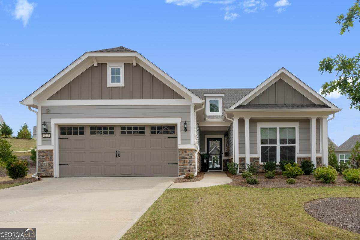 1081 Southwood Way - Photo 1