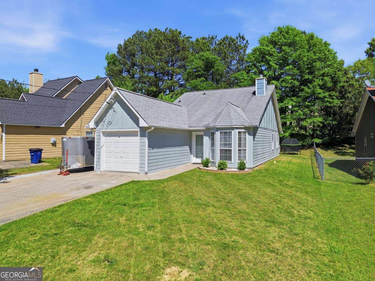 8048 Fieldstream Way - Photo 1