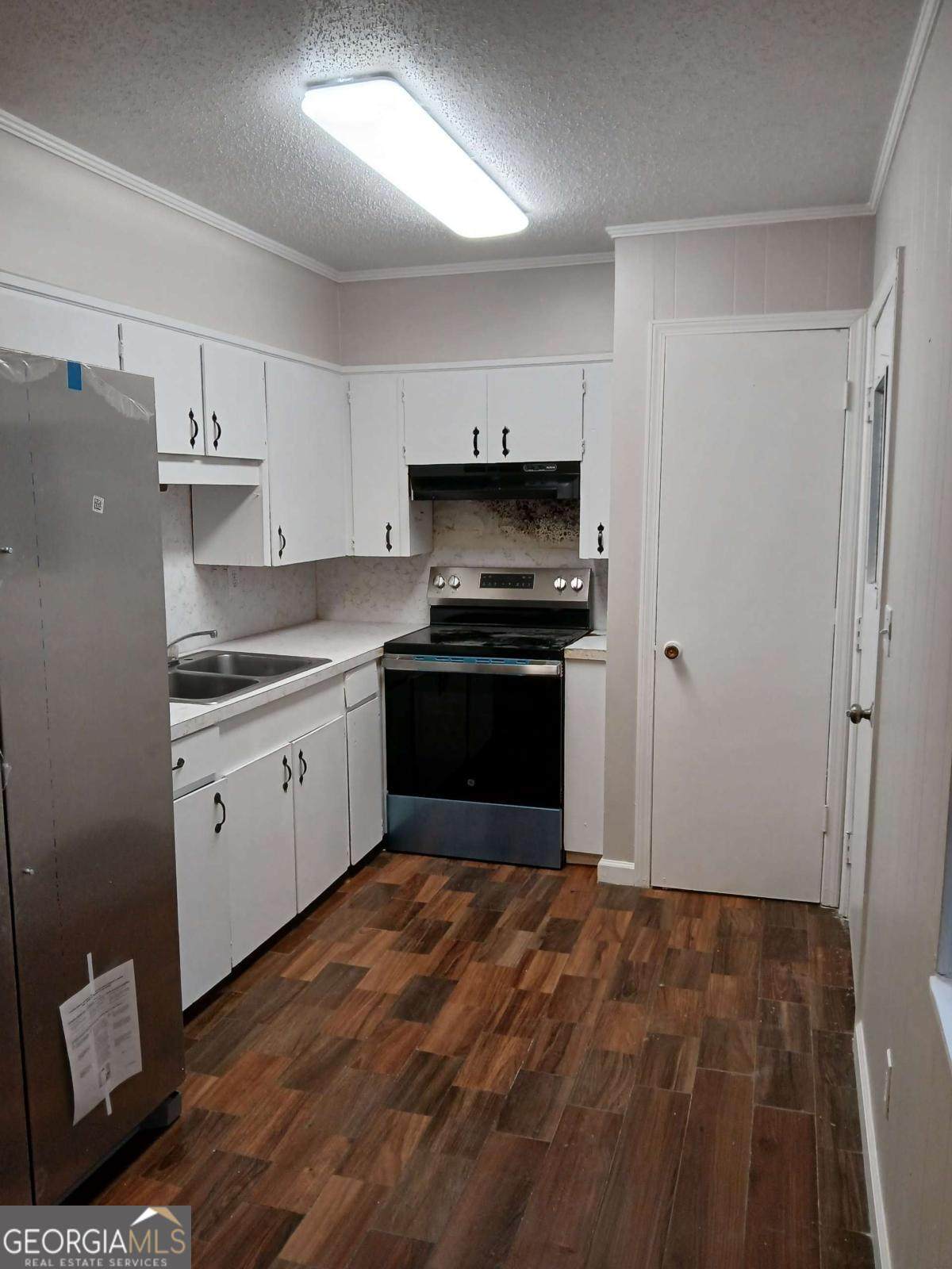 120 Foothill Drive - Photo 1