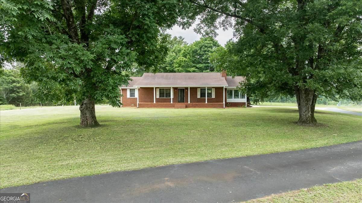 463 Arnoldsville Road - Photo 1