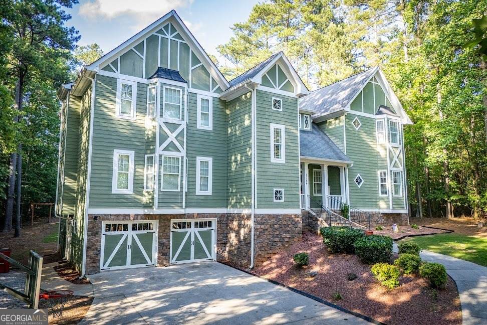 1084 Magnolia Drive - Photo 1