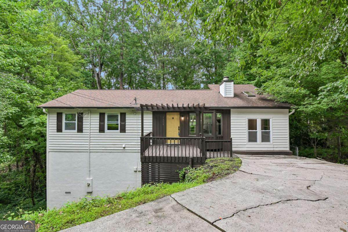 2272 Vistamont Drive - Photo 1