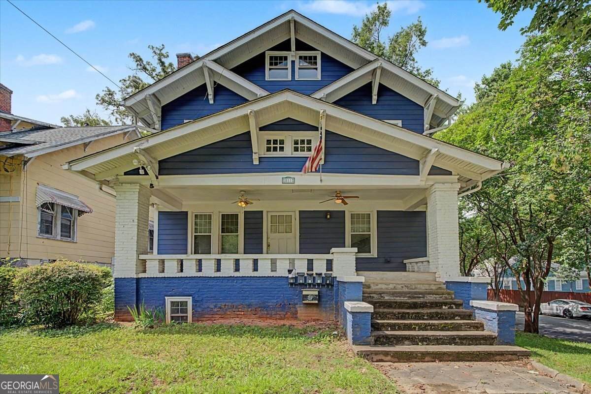 811 Saint Charles Avenue - Photo 1