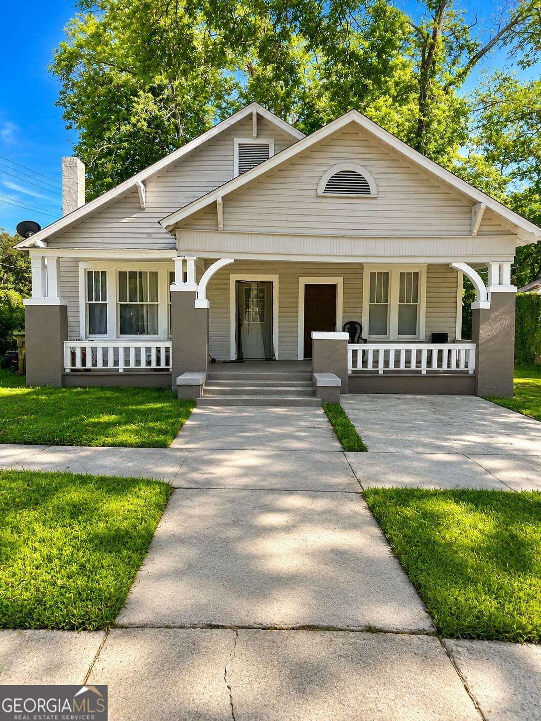 600 Lincoln Avenue - Photo 1