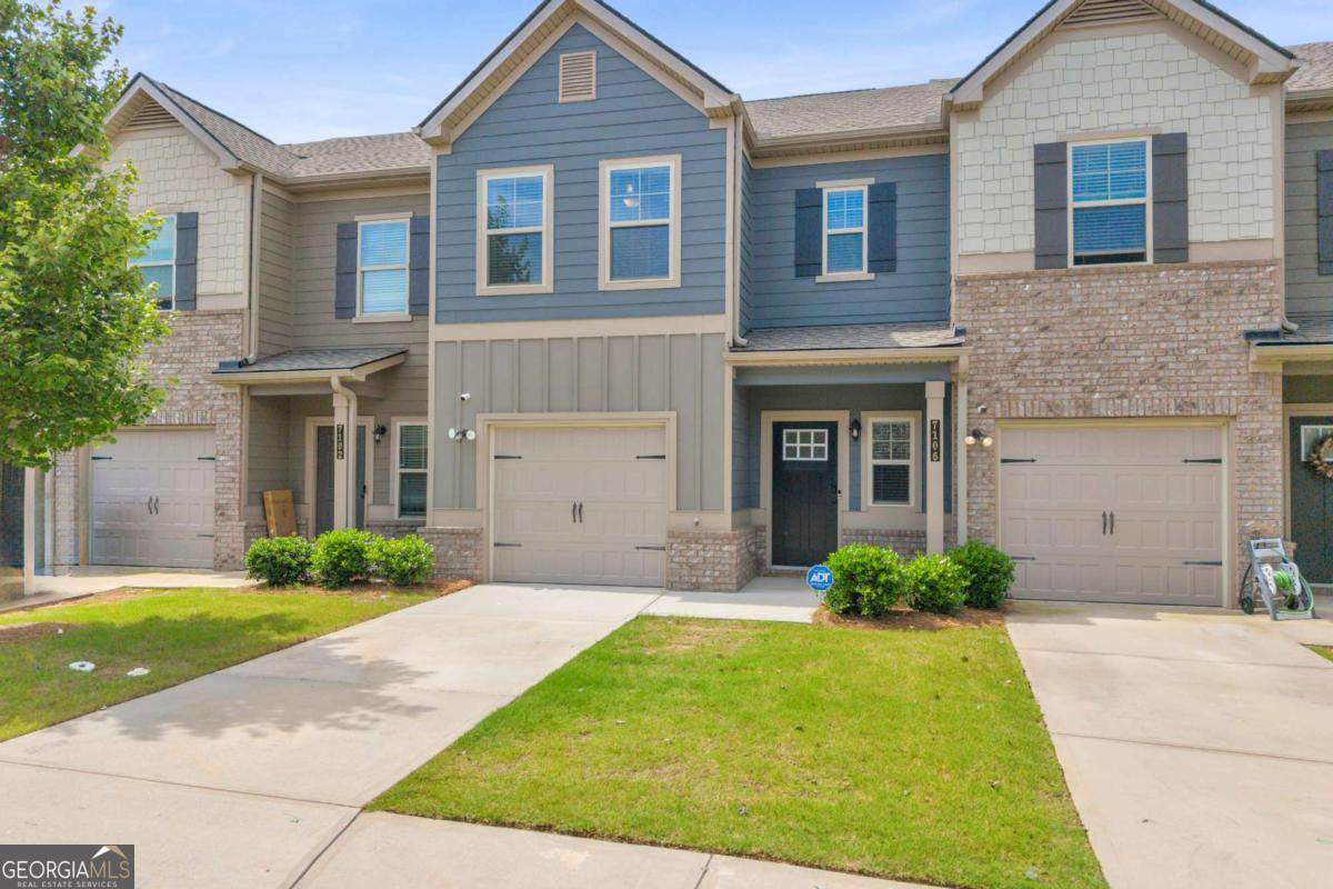 7106 Chara Lane - Photo 1