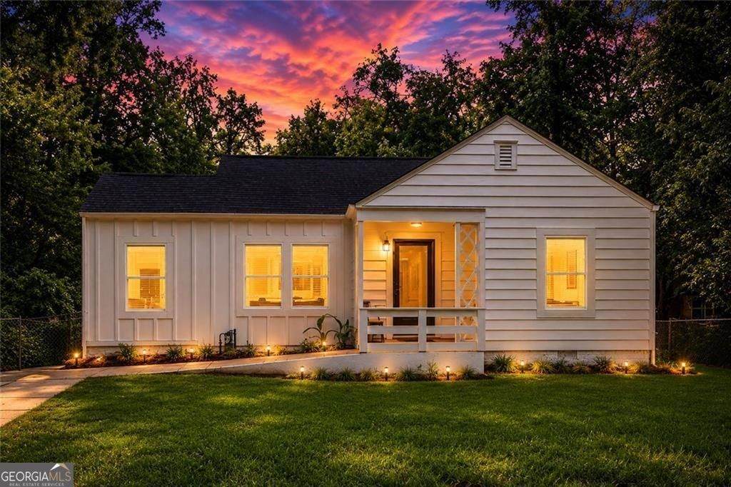 2130 Donald Lee Hollowell Parkway - Photo 1