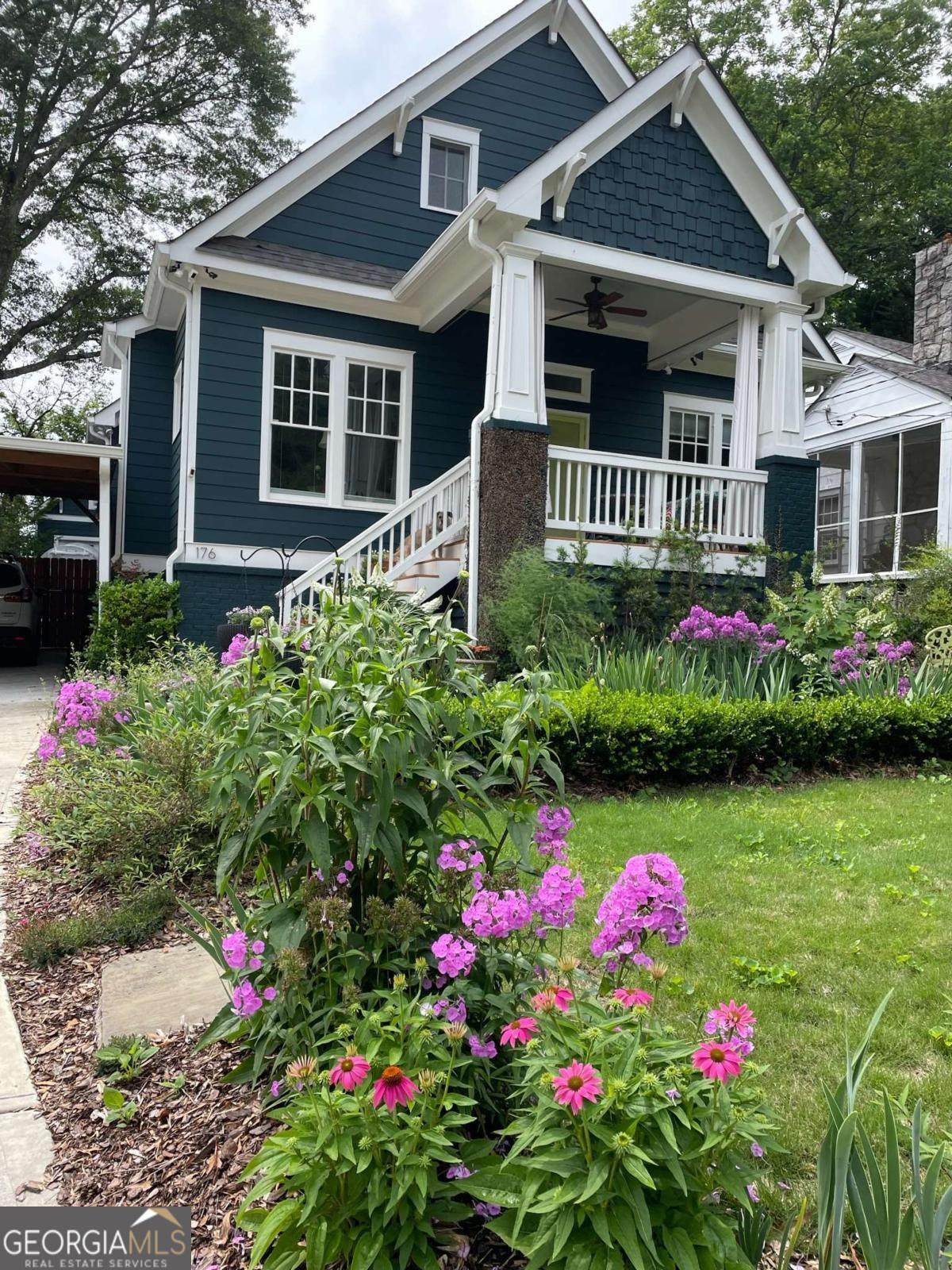 176 Sisson Avenue - Photo 1