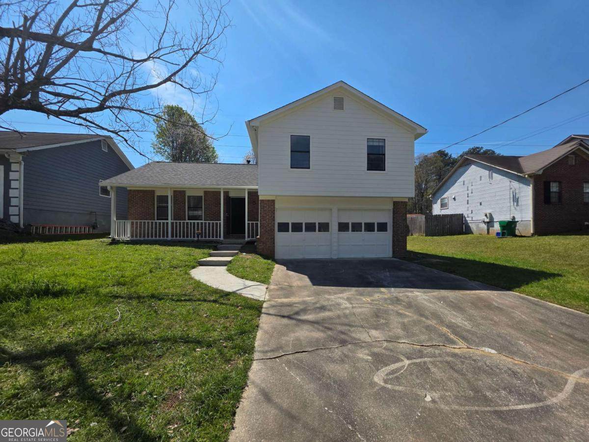 635 Catrina Court - Photo 1