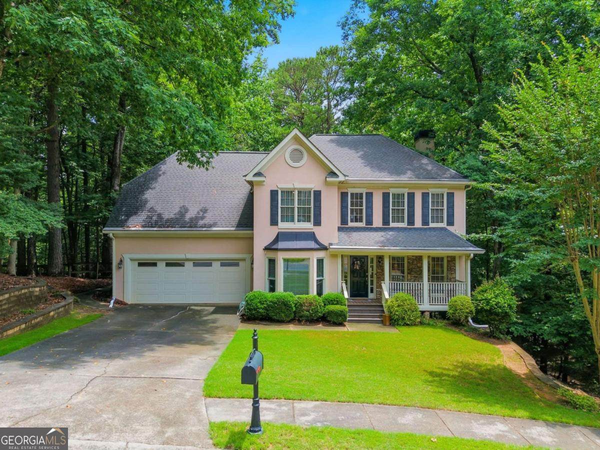 225 Colonial Drive - Photo 1