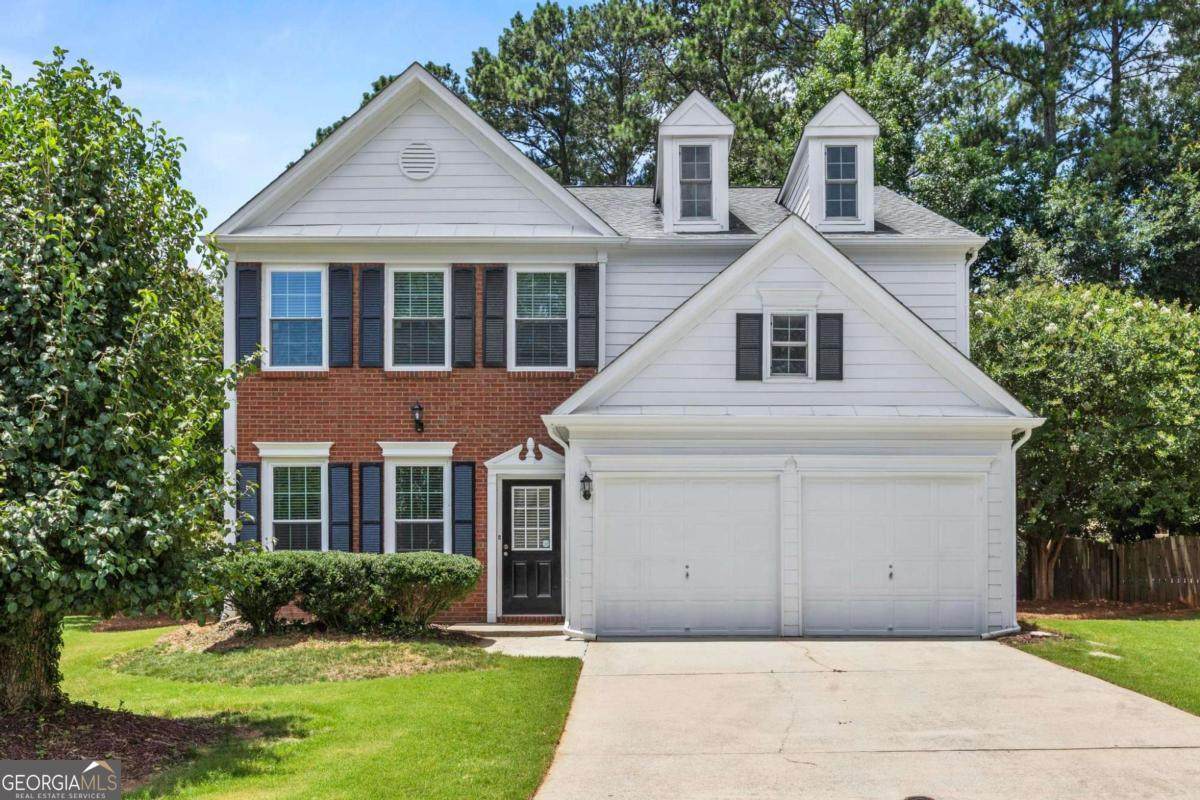 490 Chippenham Court - Photo 1