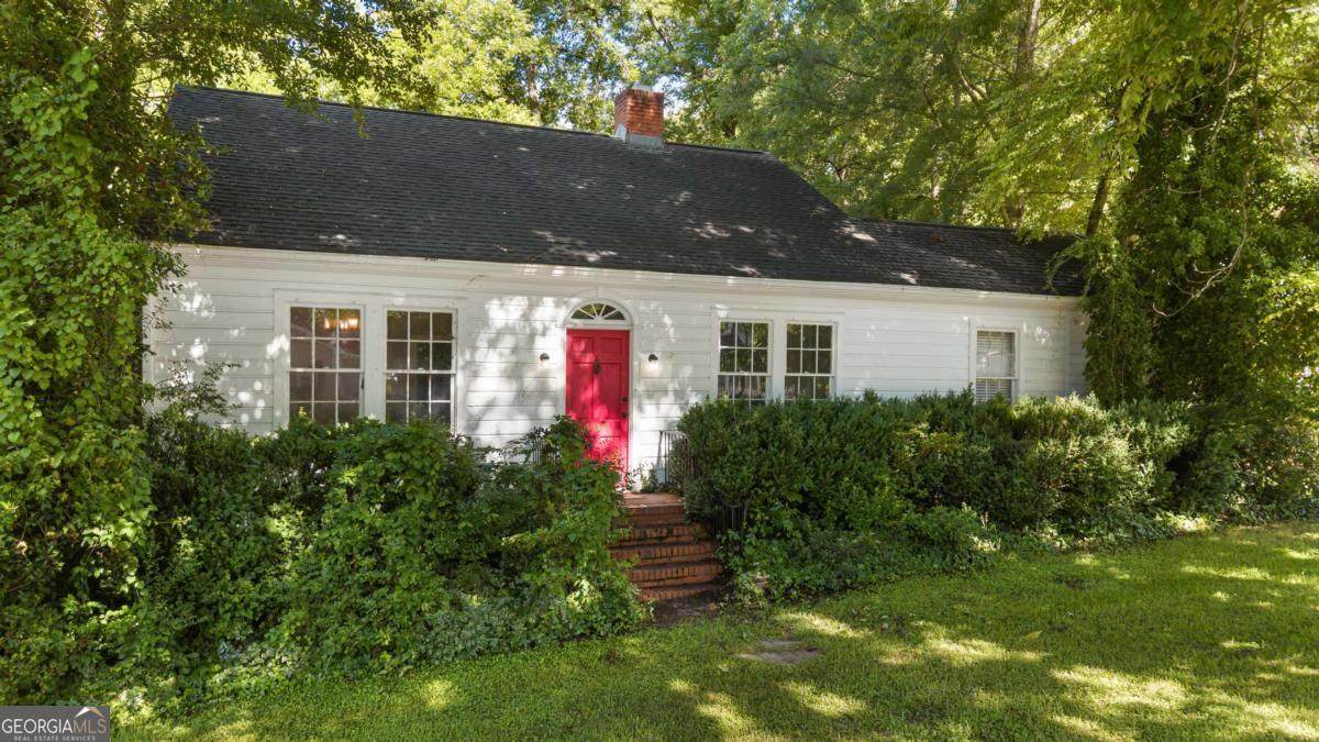 407 Main Street - Photo 1