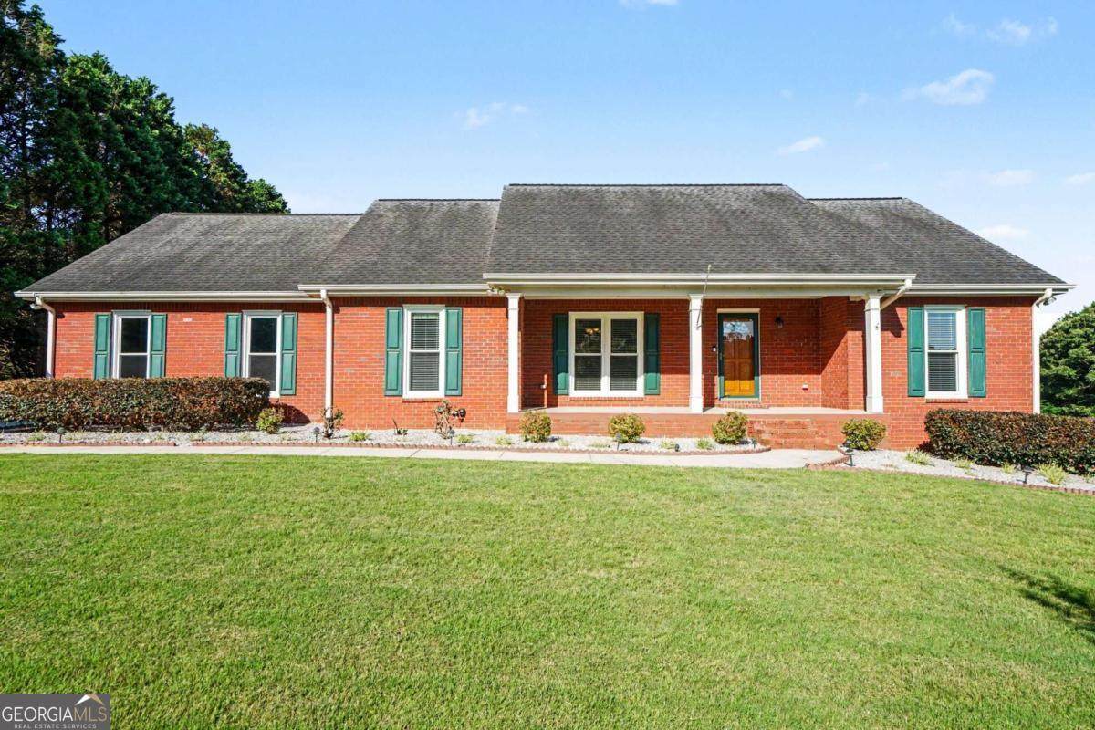 2822 Green Road - Photo 1